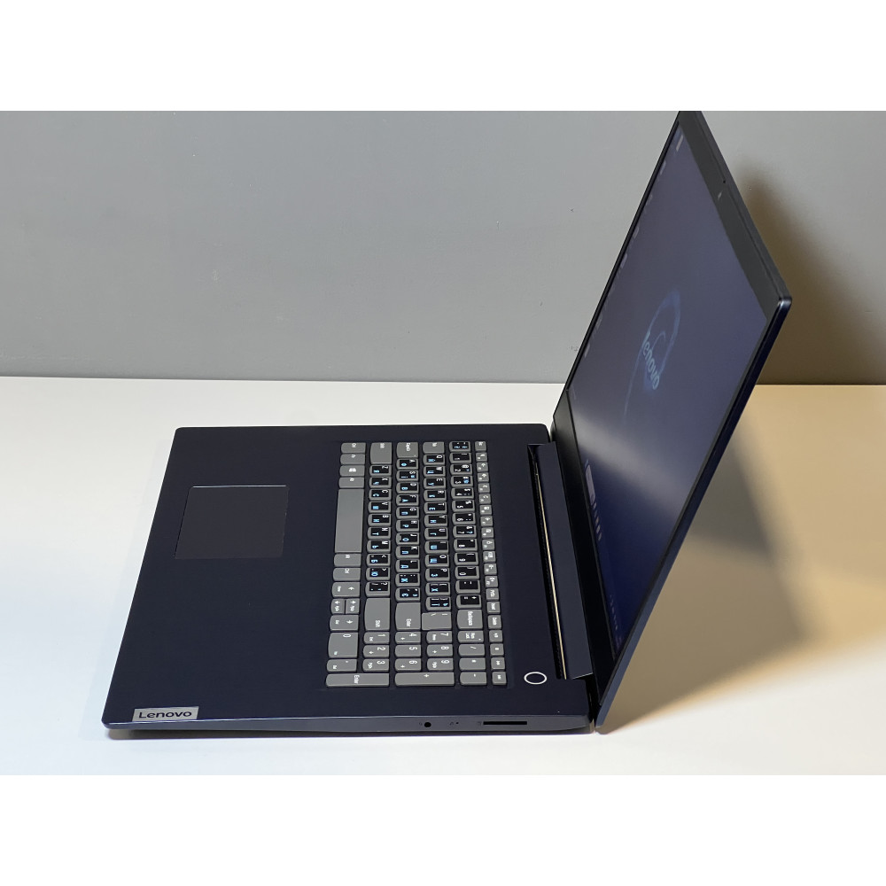 Б/в Lenovo IdeaPad 3 17IIL05 i5-1035G1 / 8ГБ / 256ГБ SSD / 17.3